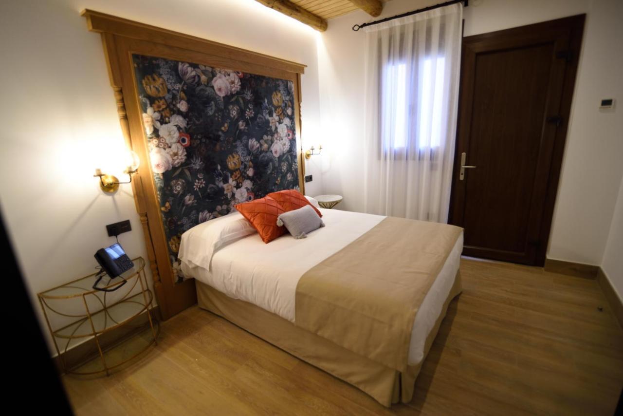 Double Room,1238667922:JPEG