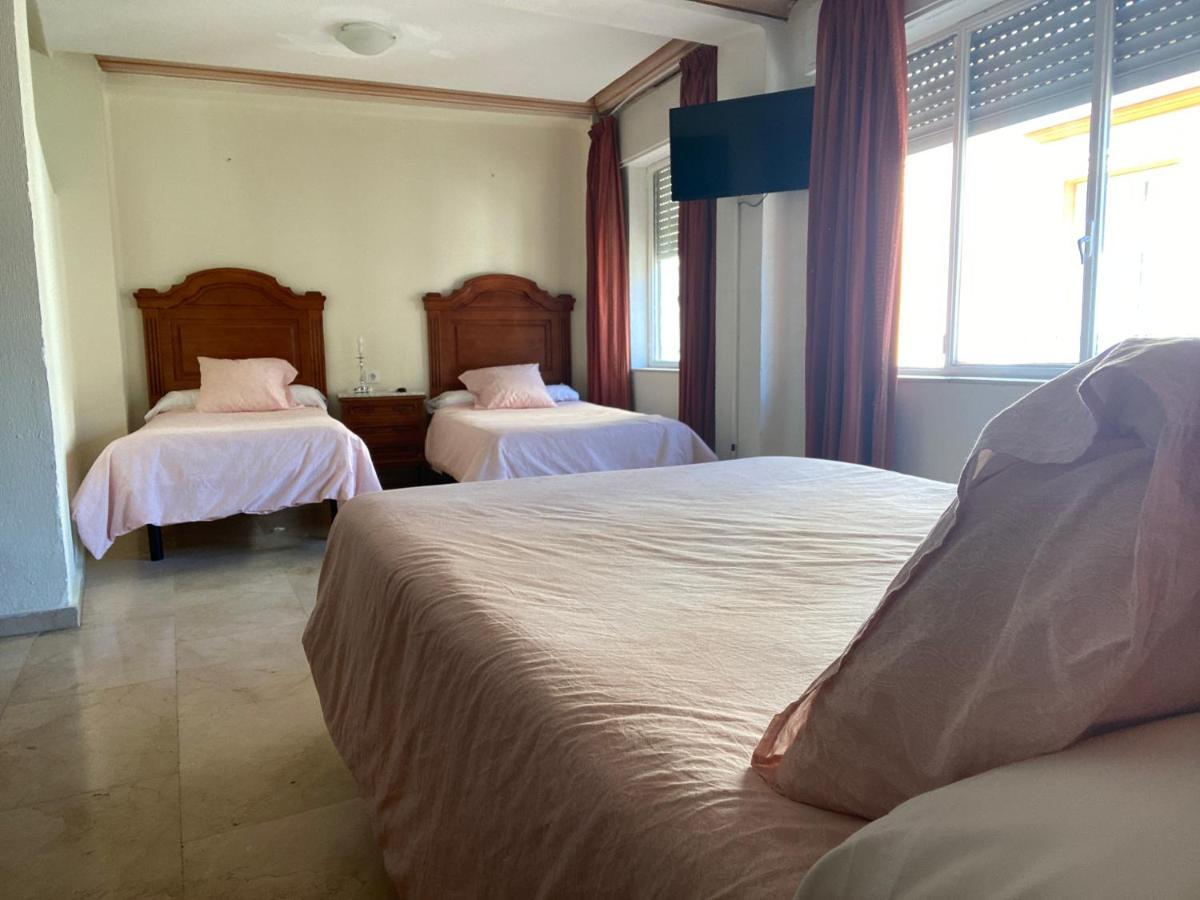 Chambre Triple avec A/C