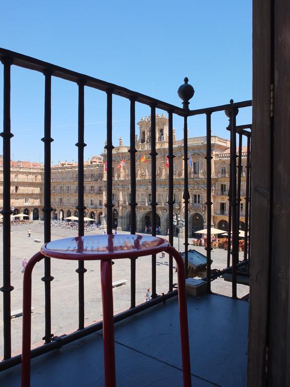 Chambre Triple - Vue sur Plaza Mayor