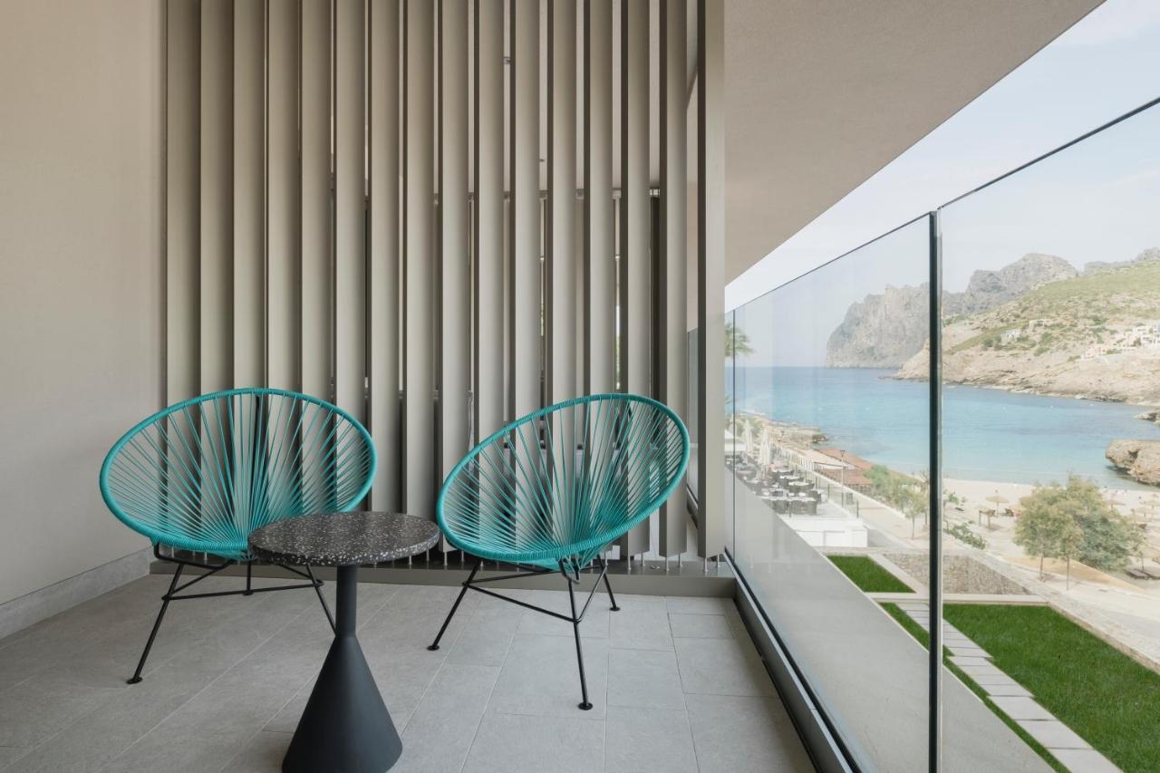 Signature Room Terrace Side Sea View