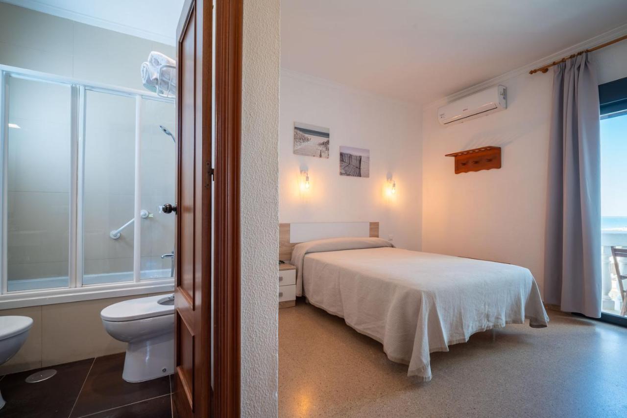 Double room partial sea view