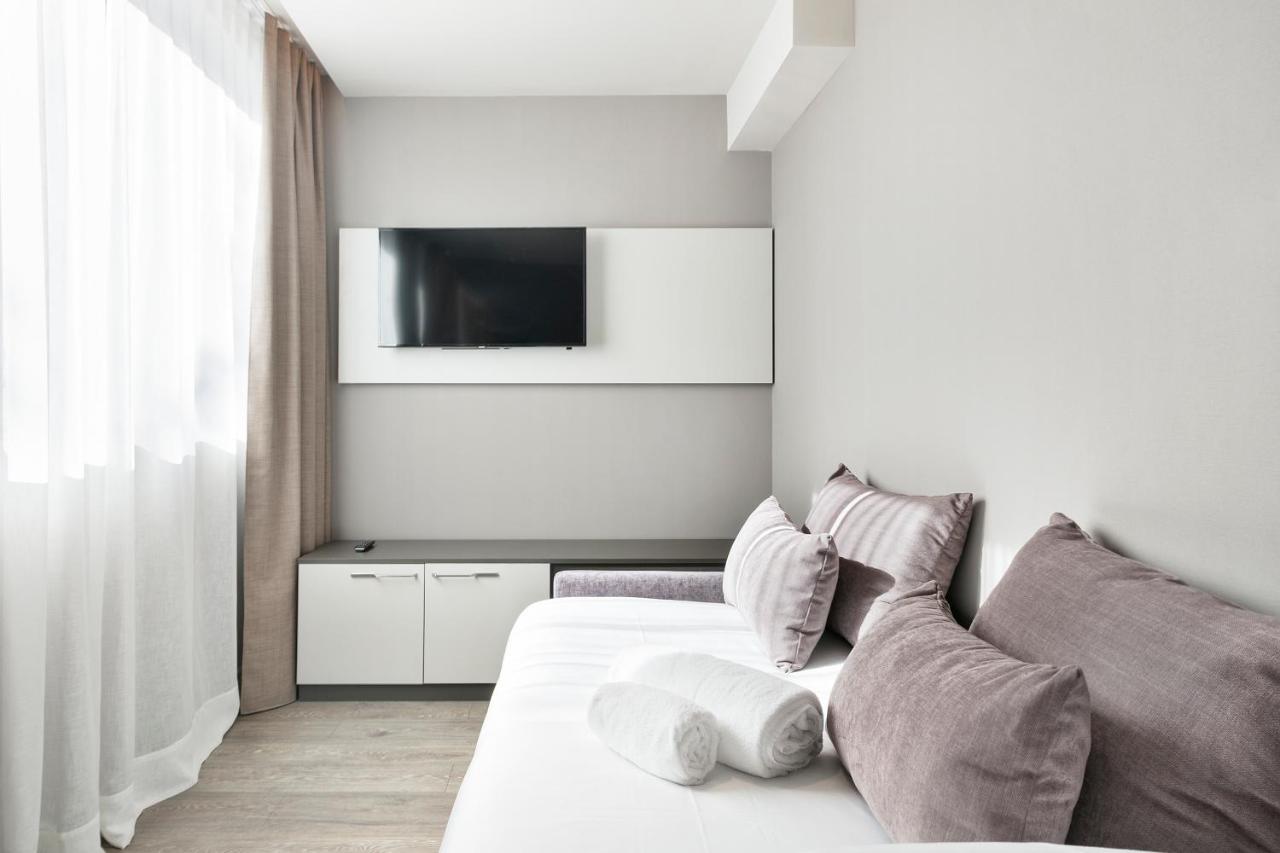 Triple Room,1273074700:JPEG