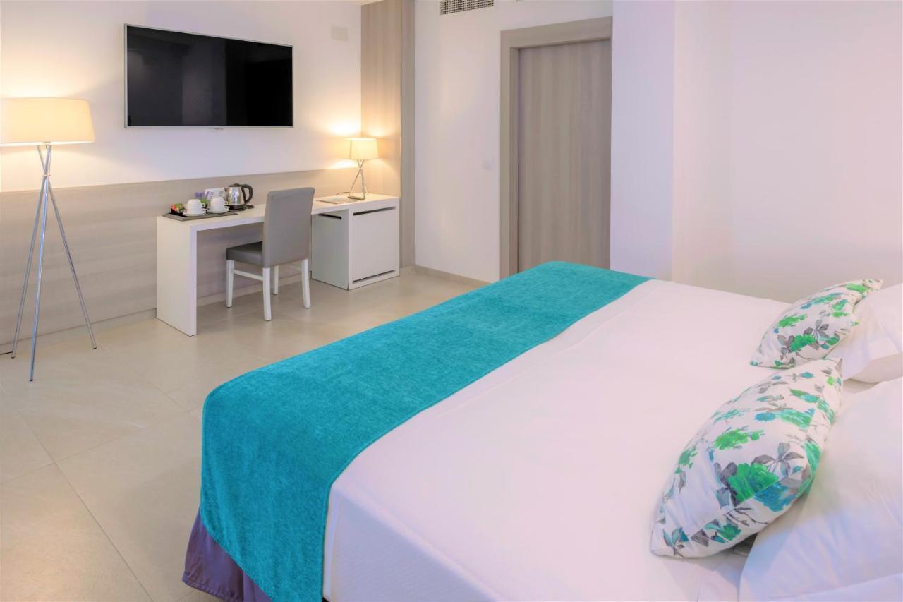 Junior Suite met Uitzicht op het Zwembad