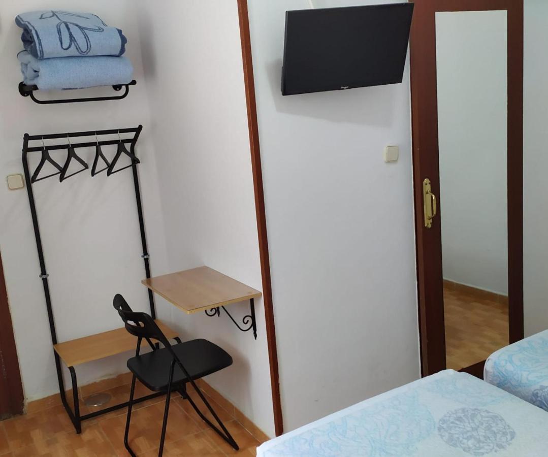 Tweepersoonskamer met 1 of 2 Bedden en een Eigen Badkamer - Rookvrij