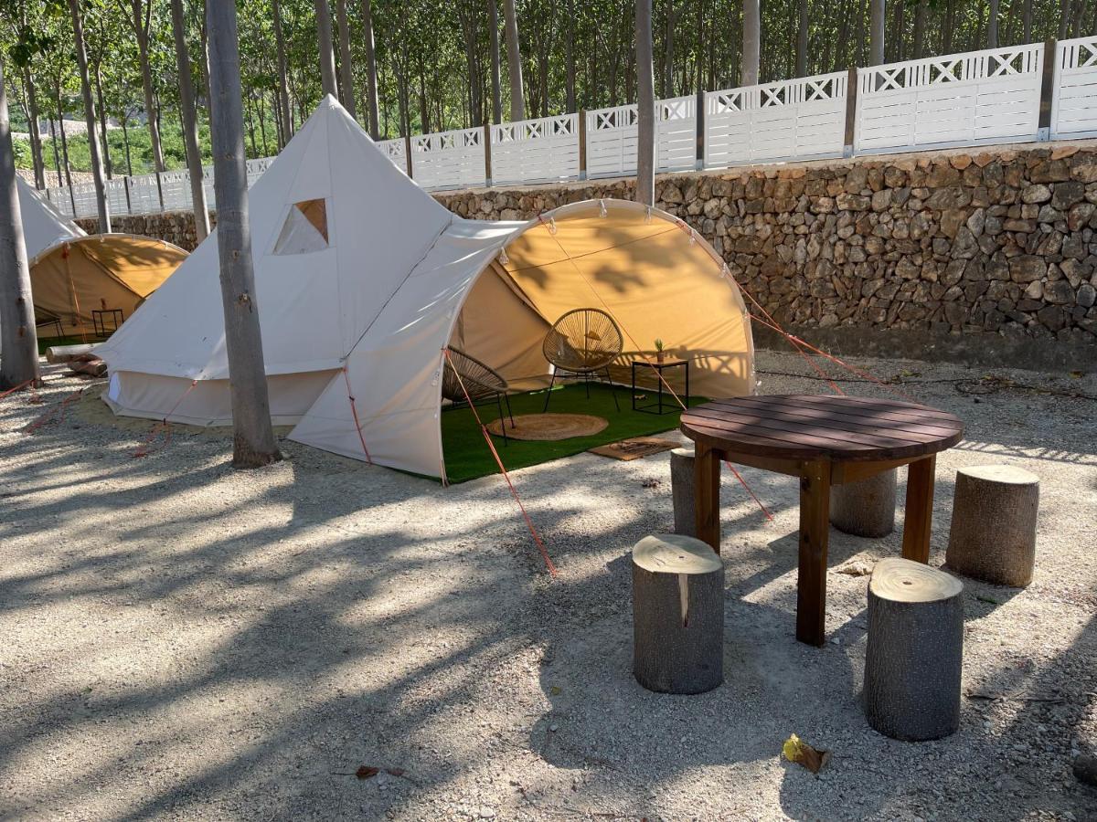Tent