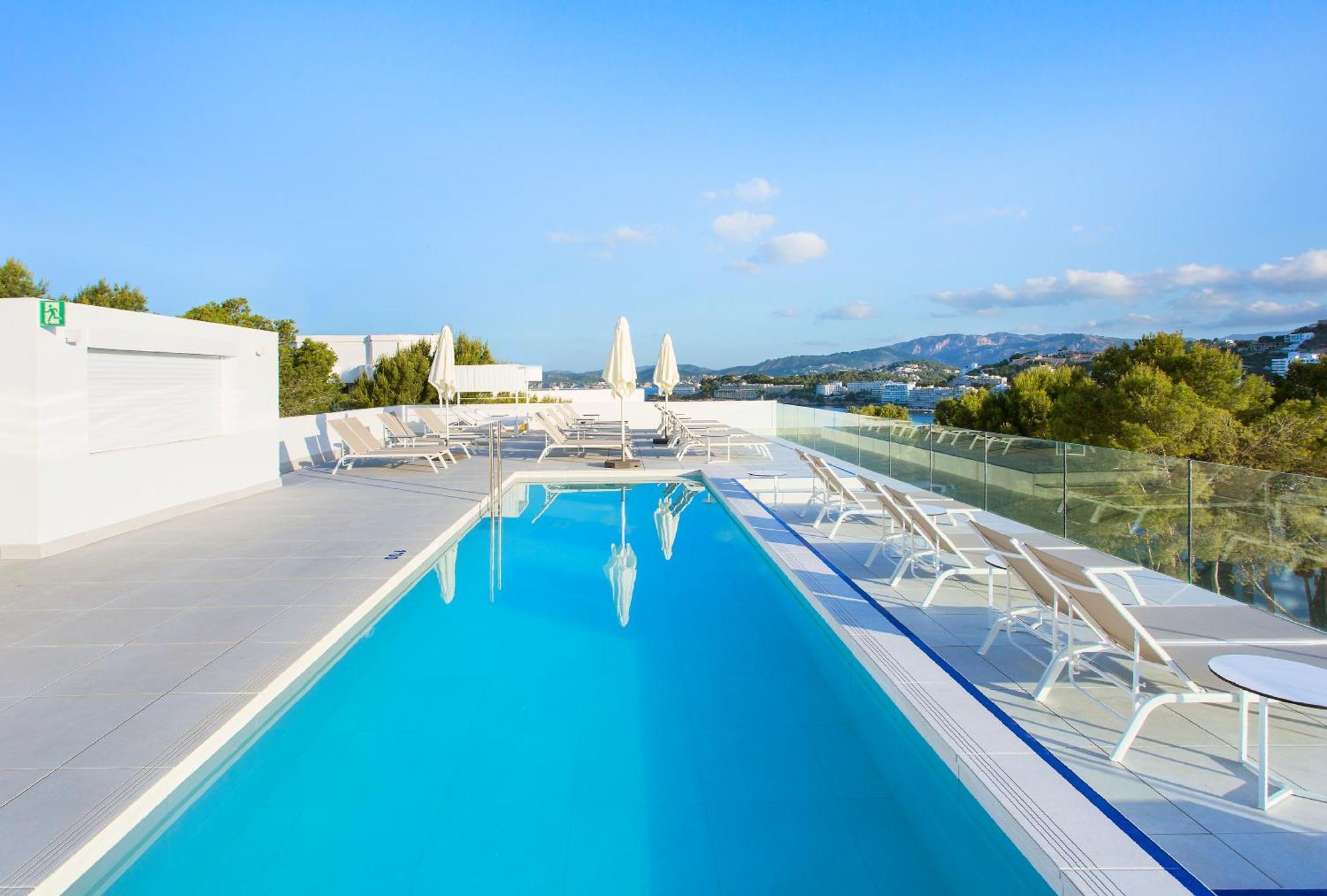 Premium Room Pool View,1272323278:JPEG