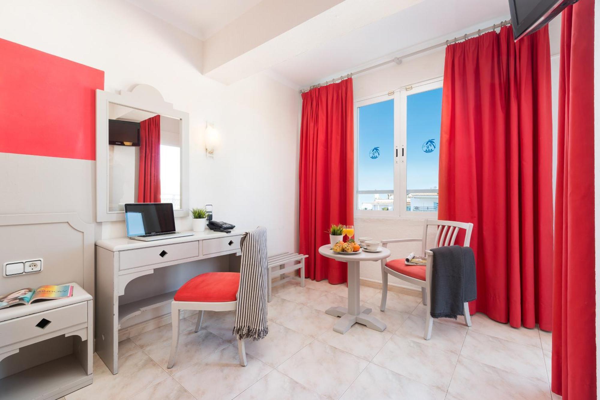Double or Twin Room with Balcony