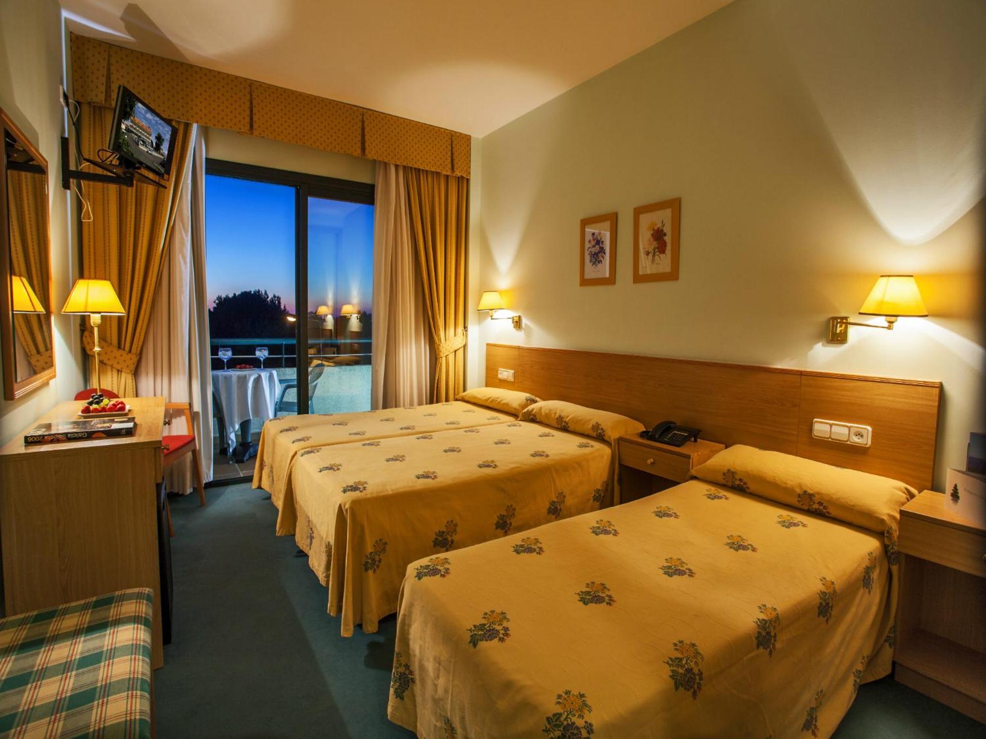 Twin Room Sea View