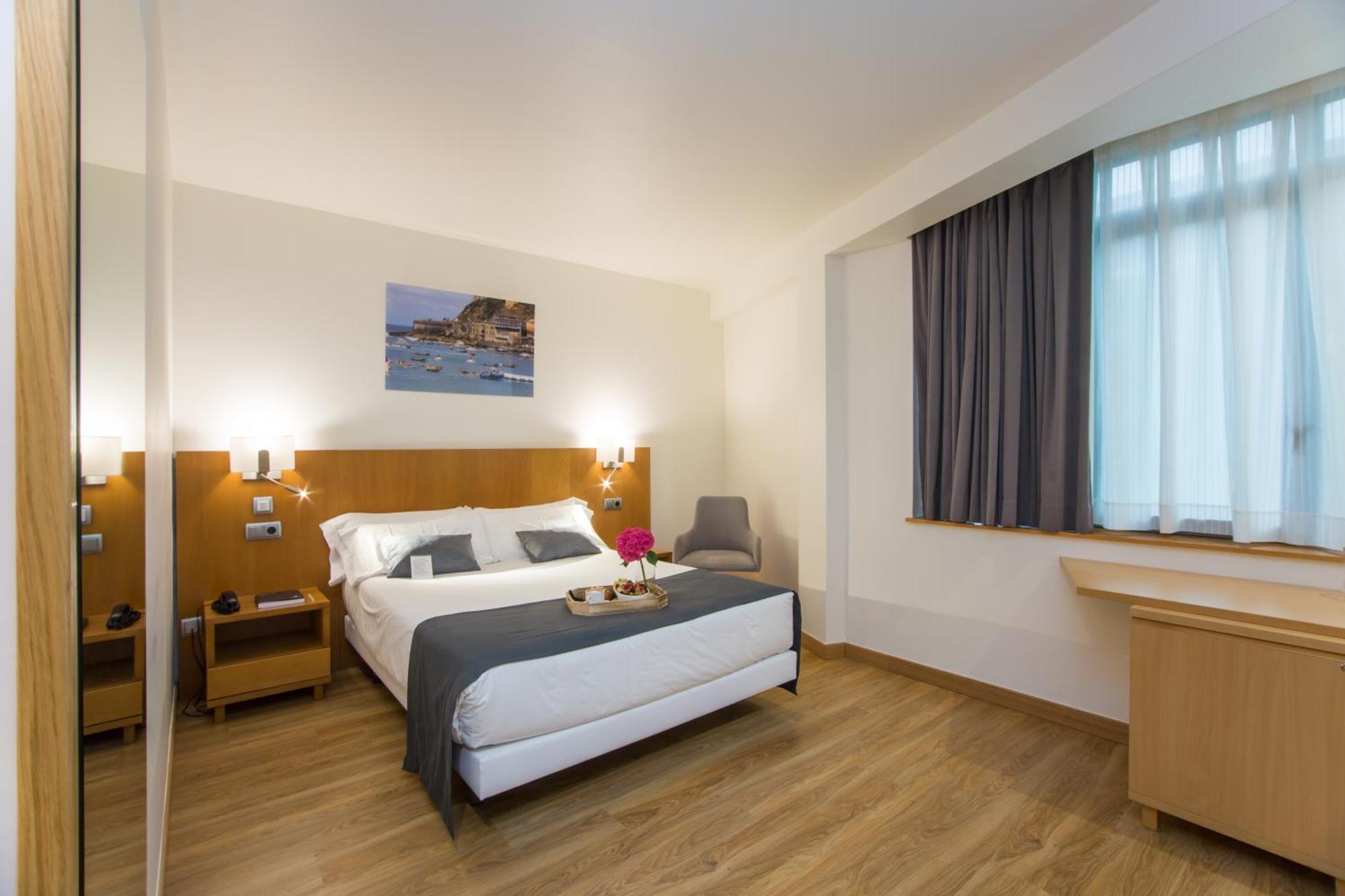 Superior Double Room,1272938824:JPEG