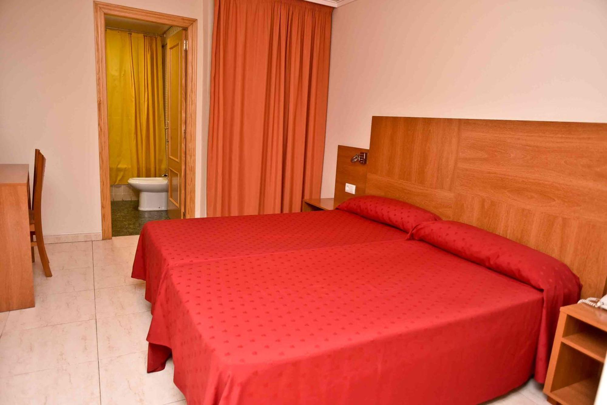 Double or Twin Room,1272973720:JPEG