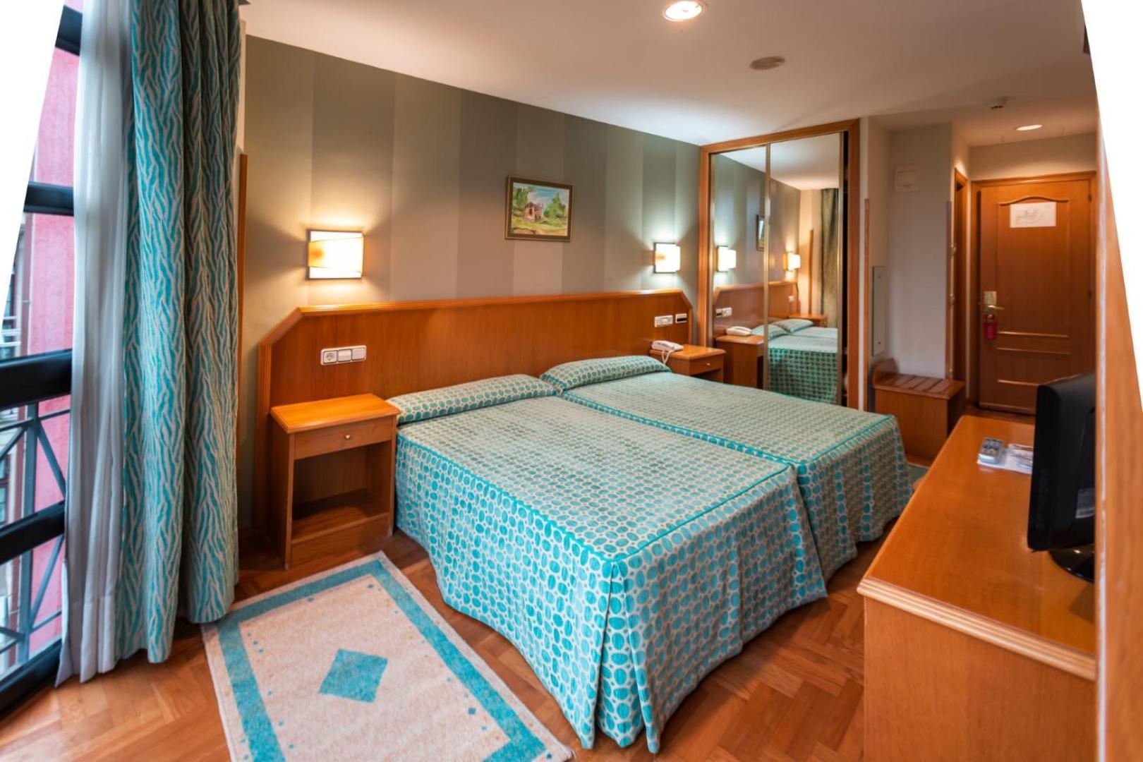 Double or Twin Room with Extra Bed