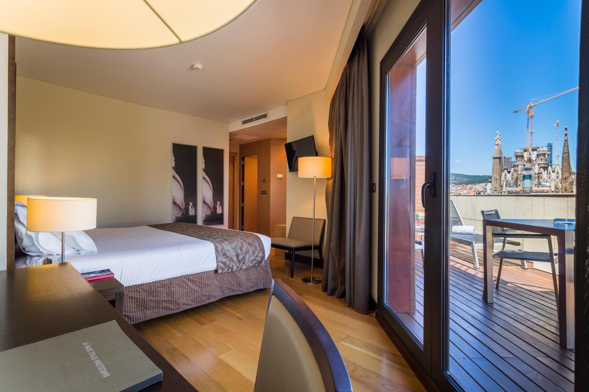 Superior Double Room Terrace View