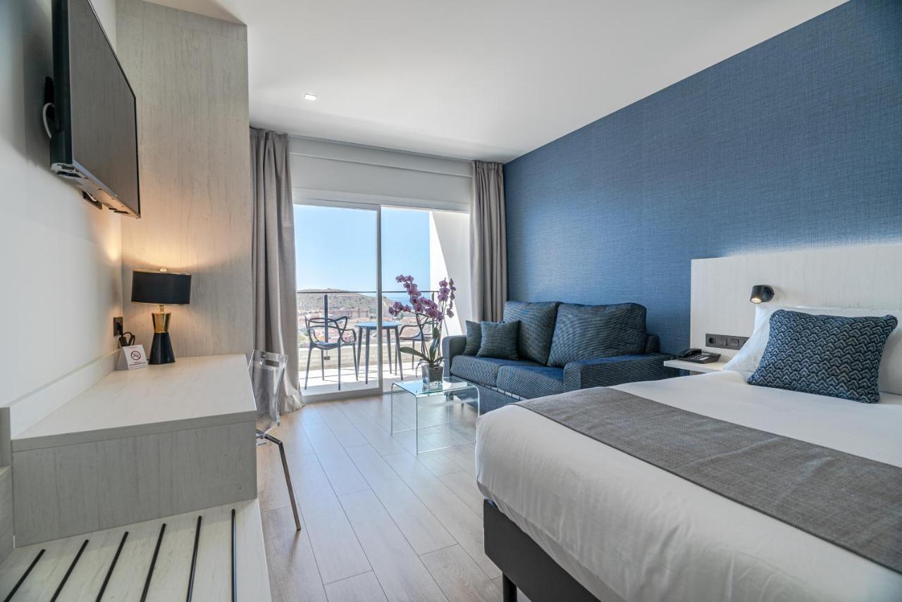 Habitación Familiar Deluxe con vistas al mar
