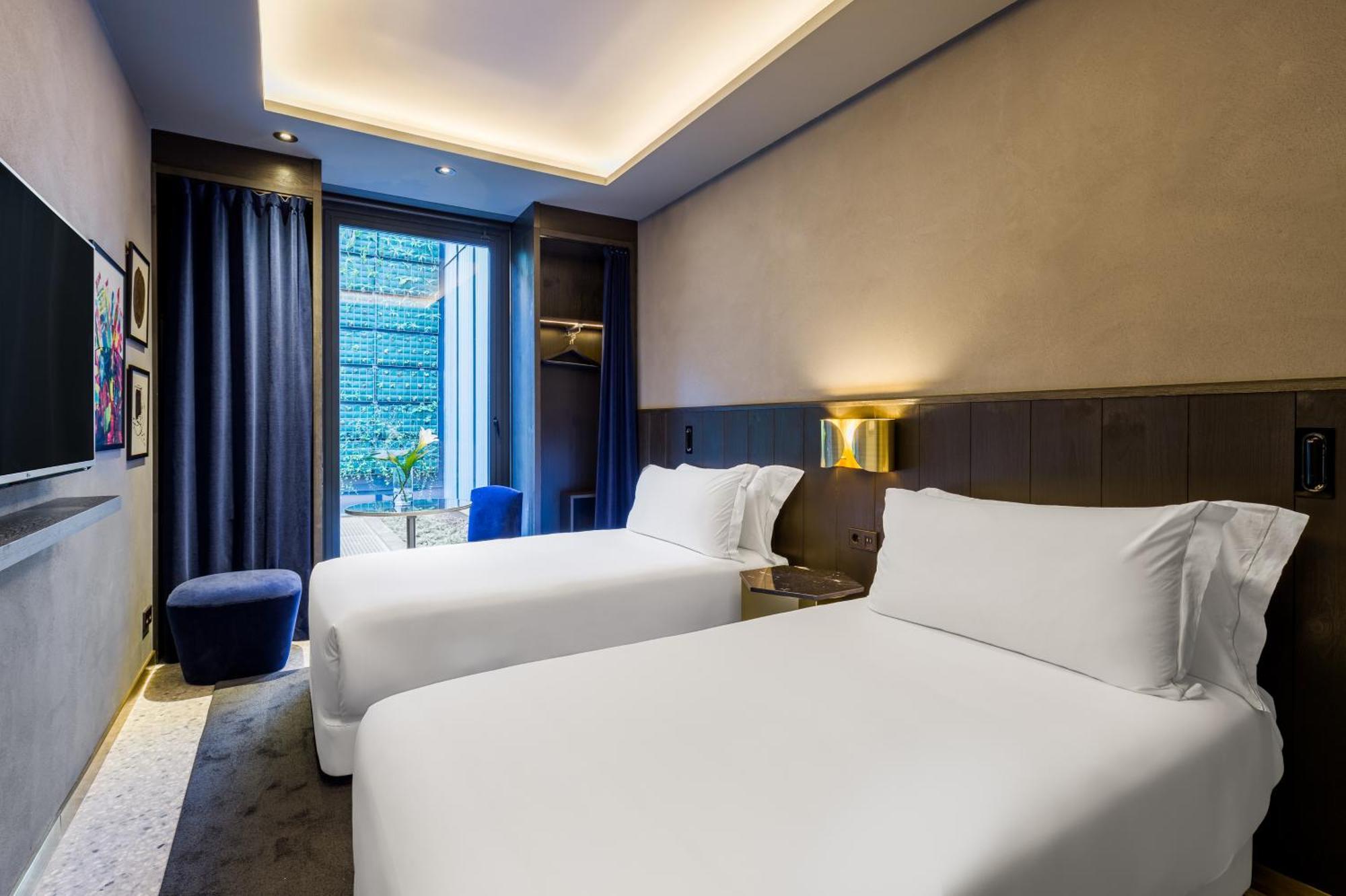 Standard Double Room,1278866188:JPEG