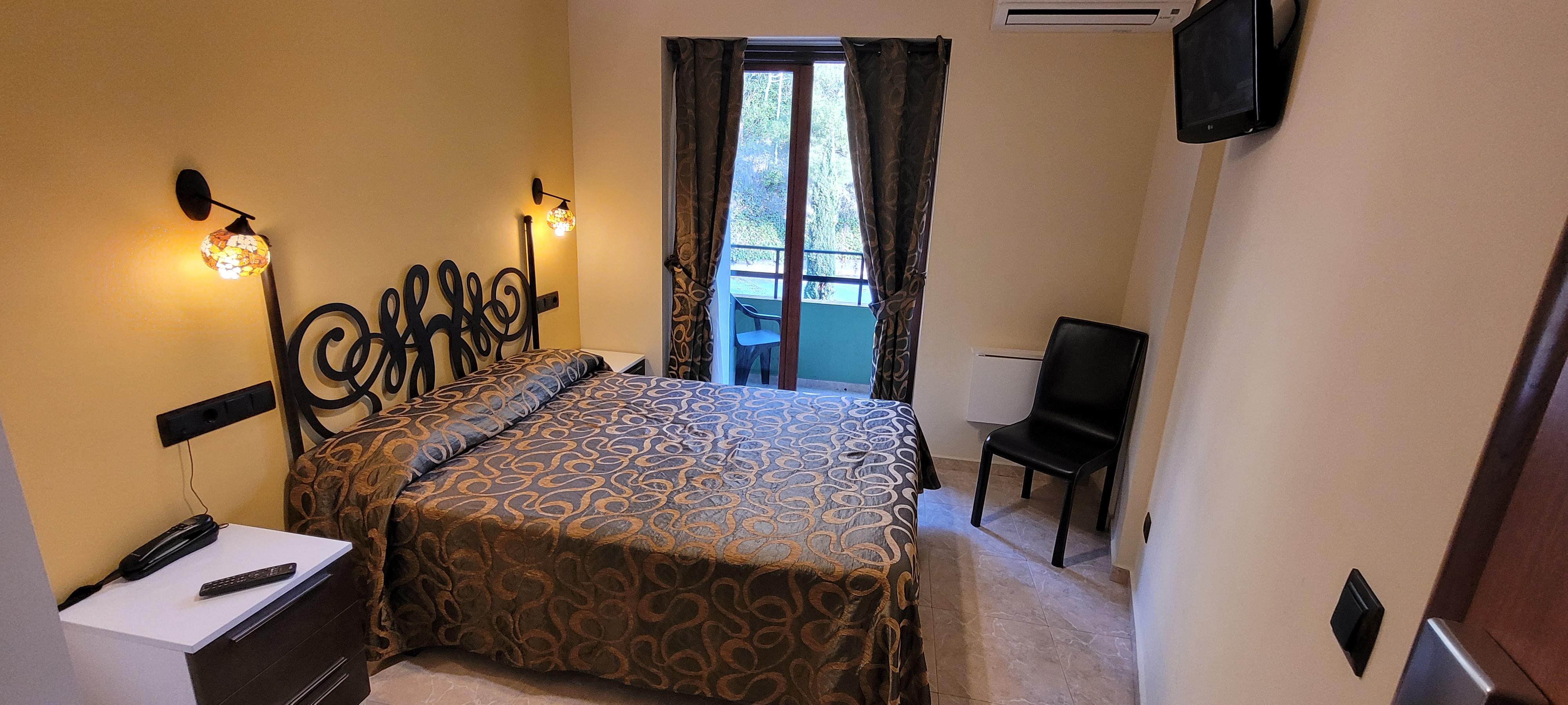 Economy Double or Twin Room