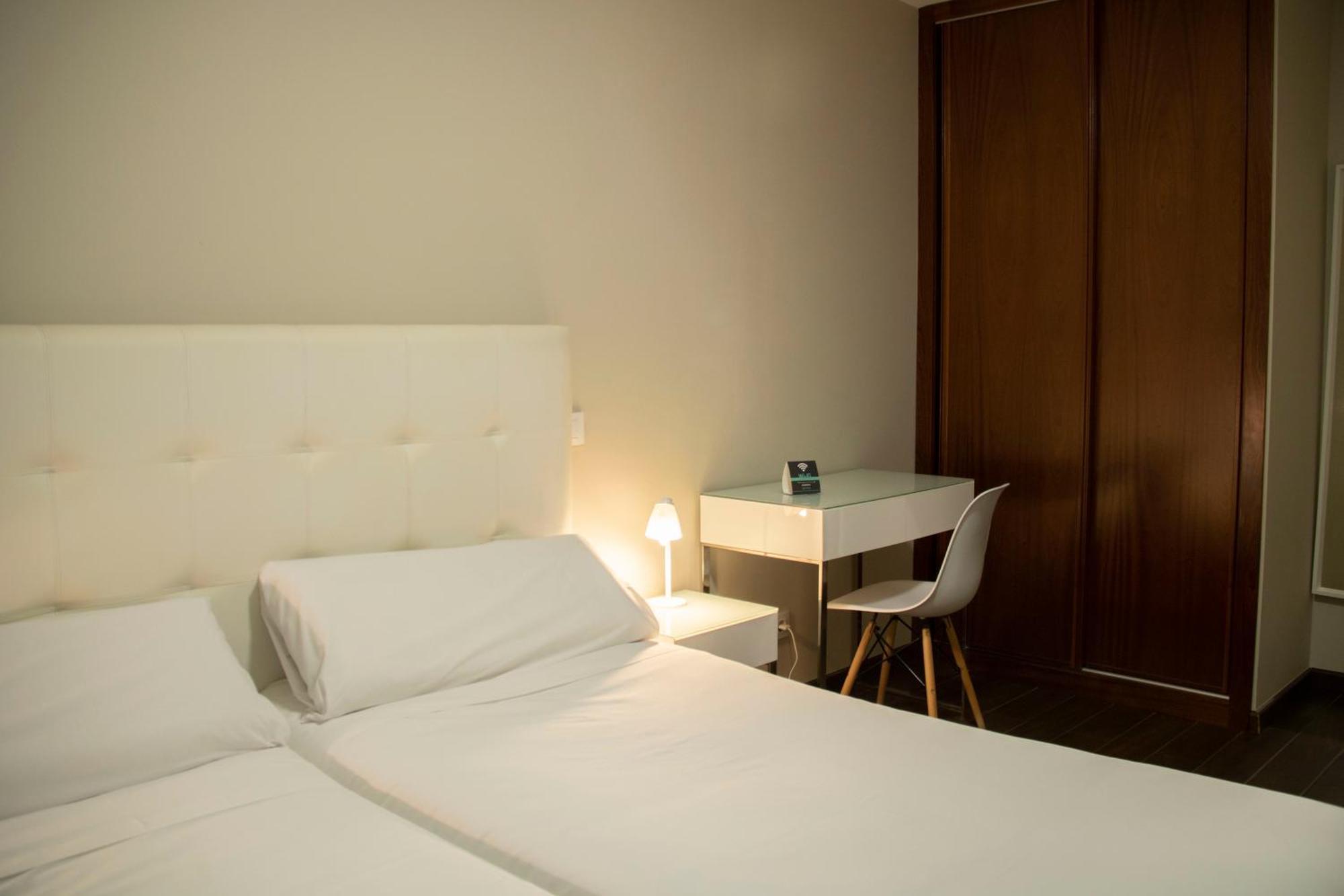 Standard Double or Twin Room,1284827971:JPEG