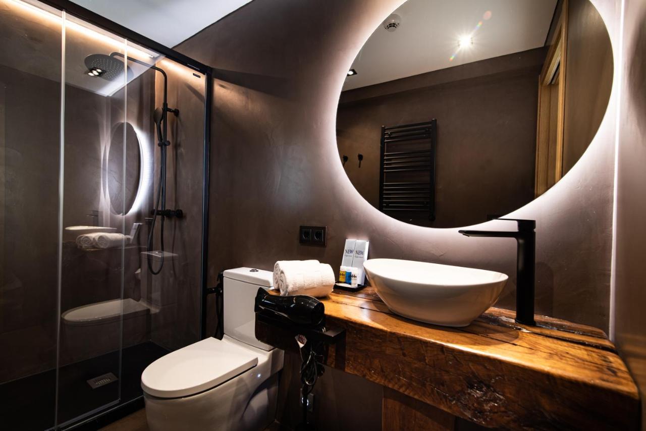 Double or Twin Room Balcony