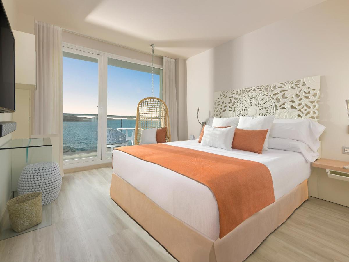 Camera Deluxe Matrimoniale/Doppia con Letti Singoli con Vista Mare Laterale - The One Make It Happen