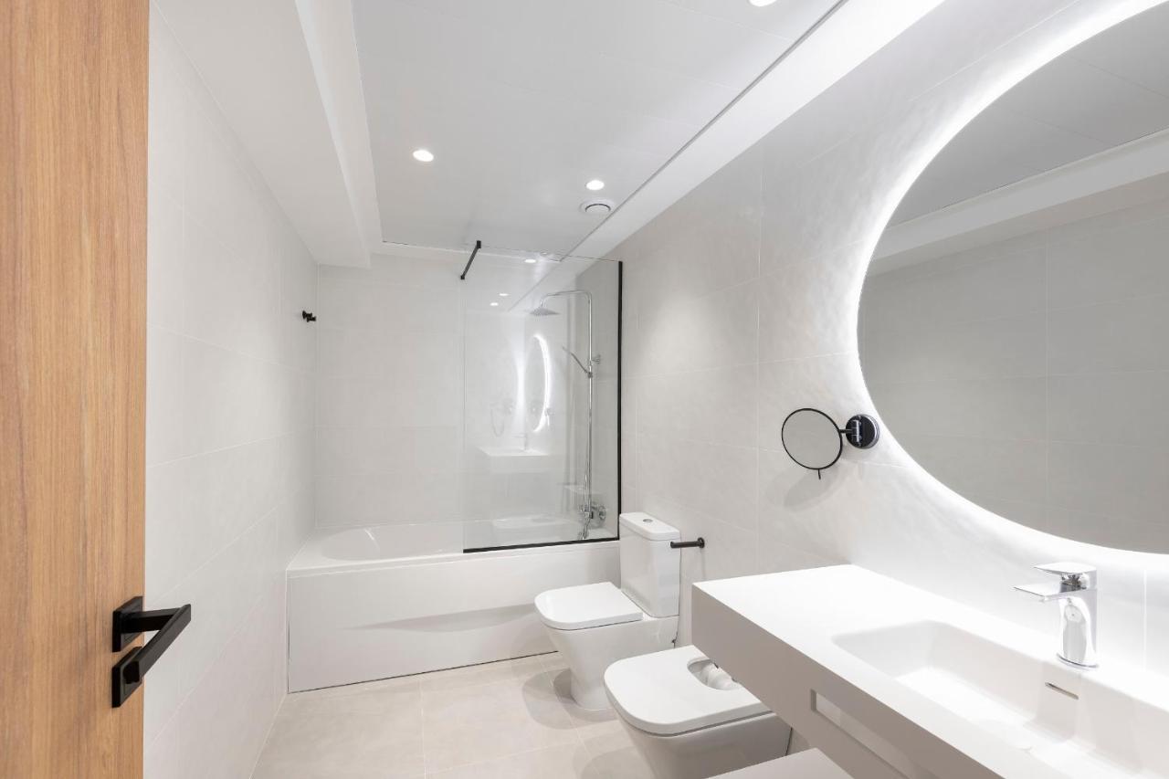 Standard ApartmentNo access to the pool or rooftop