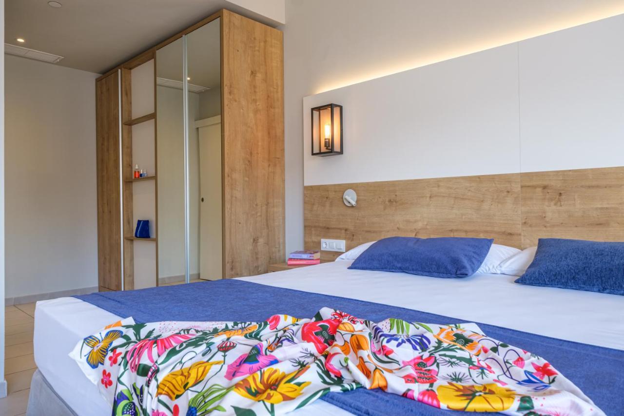 Suite Junior (2 Adultes + 2 Enfants)