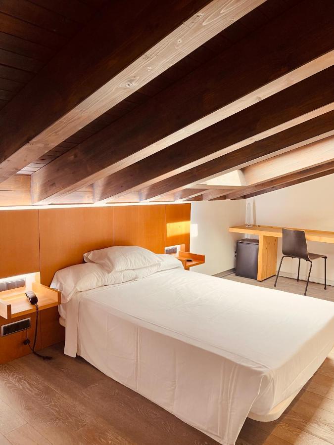 Habitación Doble Pequeña