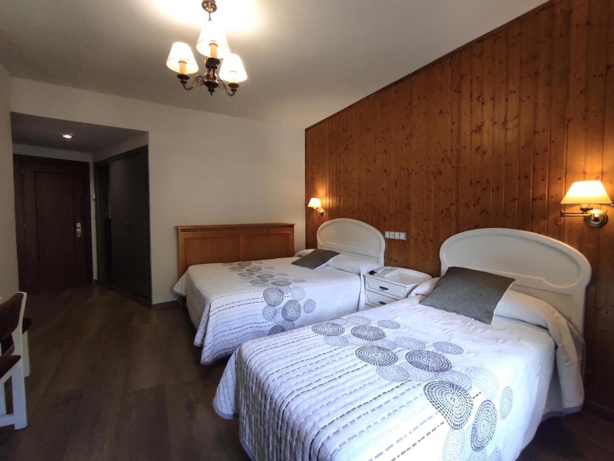 Chambre Triple Standard avec Balcon