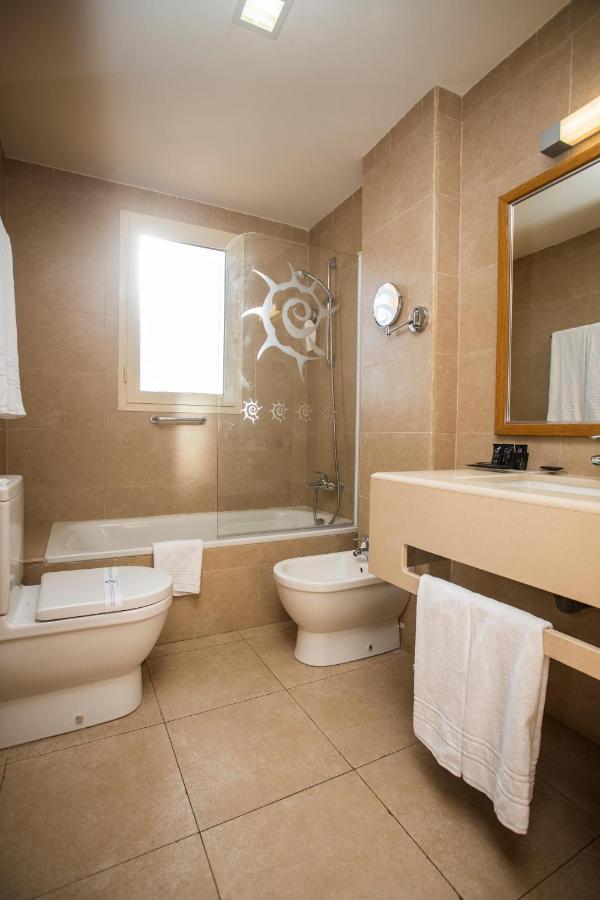 Double or Twin Room,1345147481:JPEG