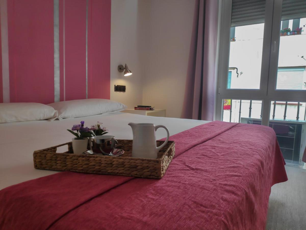Large Double or Twin Room