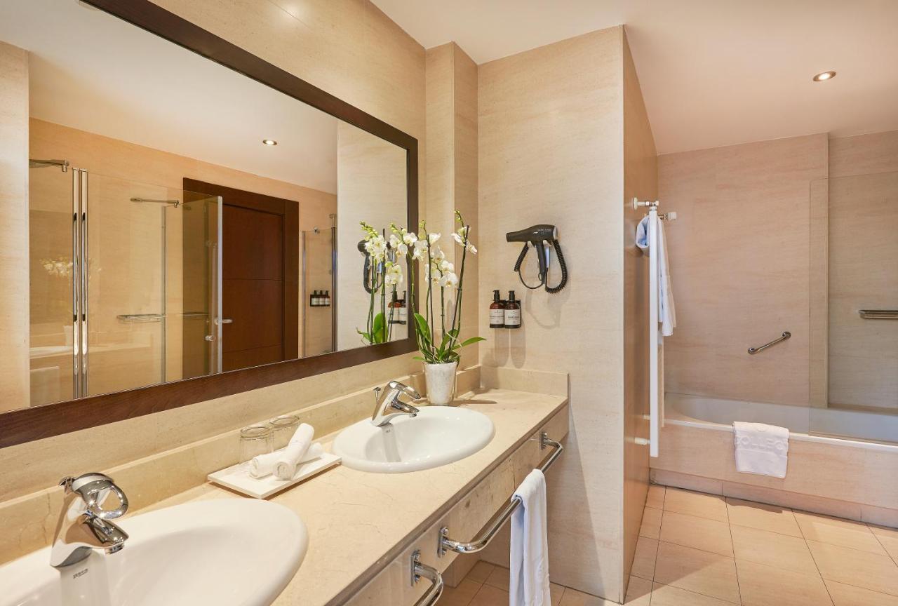 Premium Double or Twin Room,1356763460:JPEG