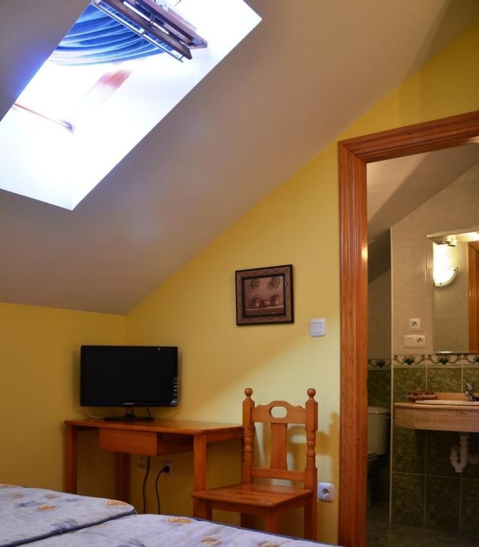 Habitación Doble Pequeña - 2 camas
