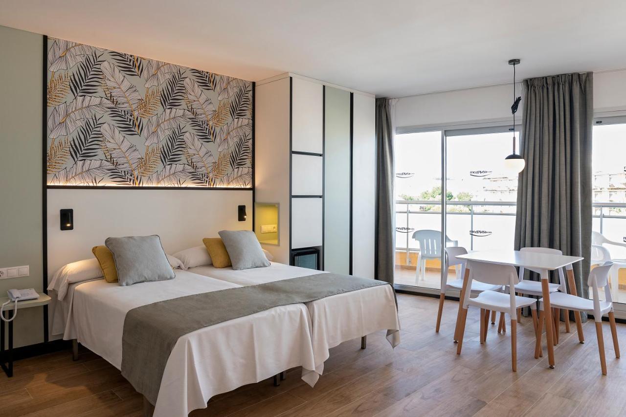 Superior Family Room (2 Adults + 2 Children)