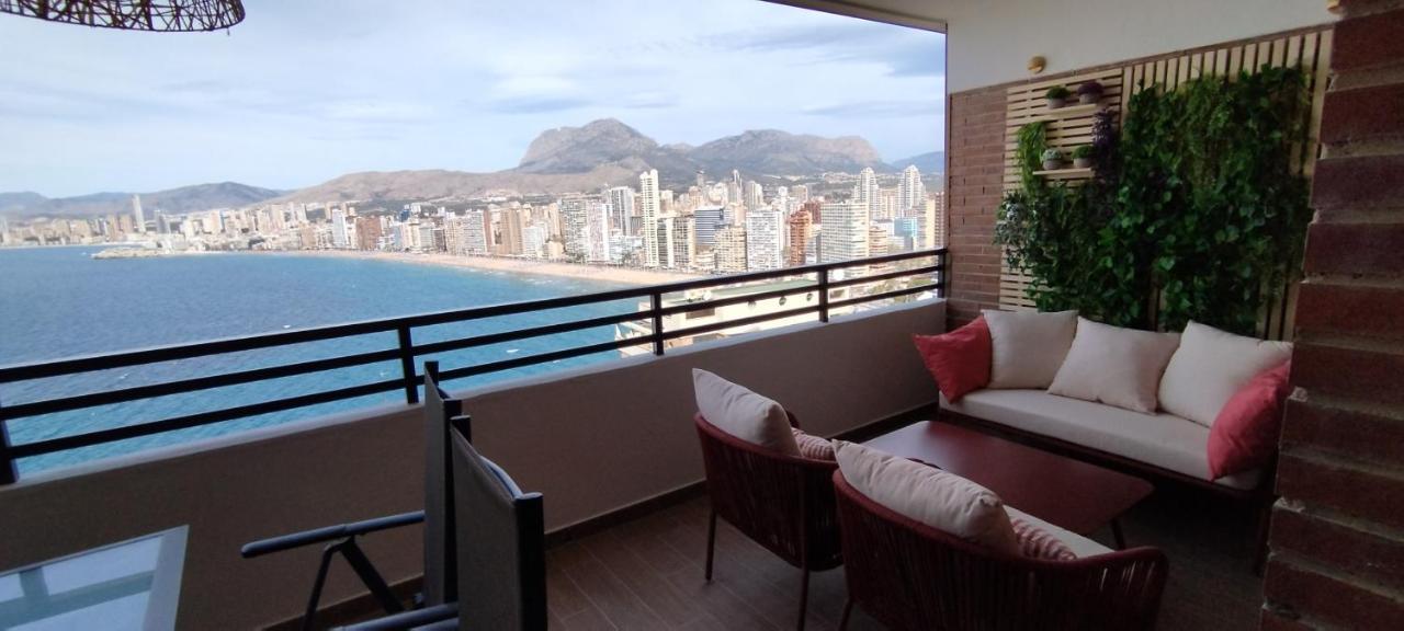 Apartamento de 1 dormitorio con balcón