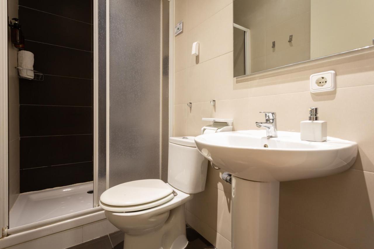 Standard Double Room,1380542819:JPEG