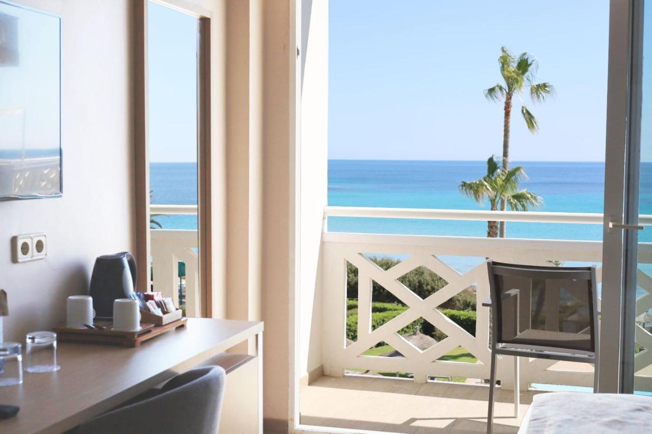 Double or Twin Room Sea View
