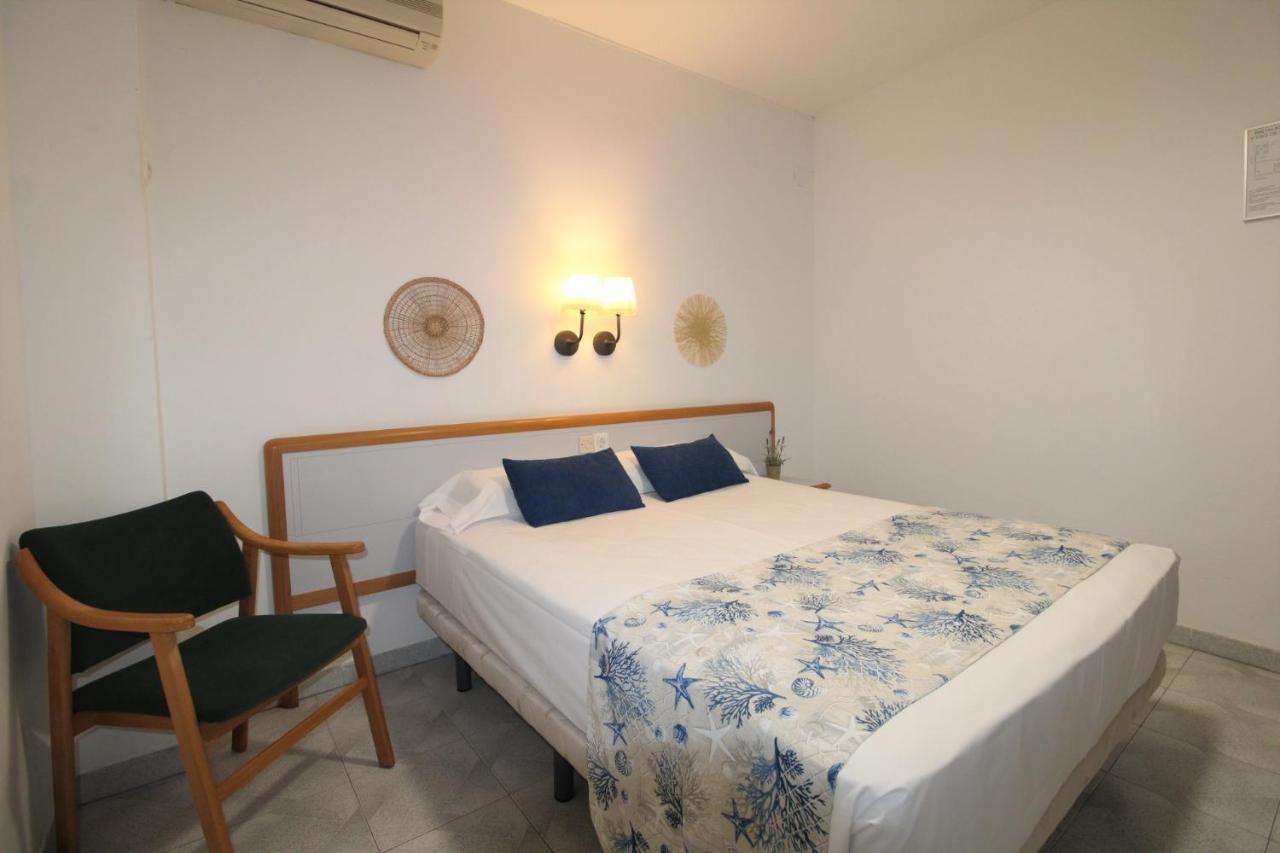 Chambre Double avec Lit d'Appoint