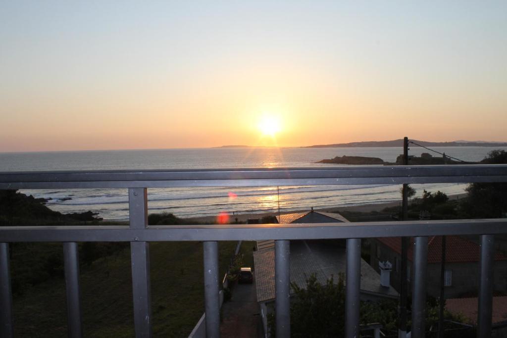 Double or Twin Room with Terrace and Sea View