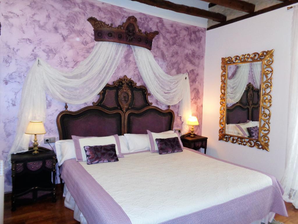 Double Room,139161894:JPEG