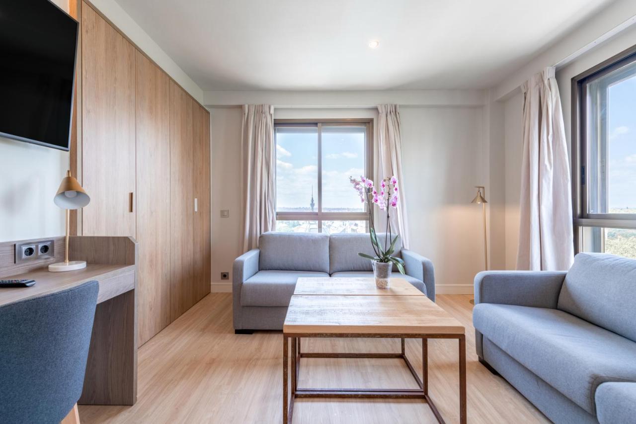 Premium Double Studio