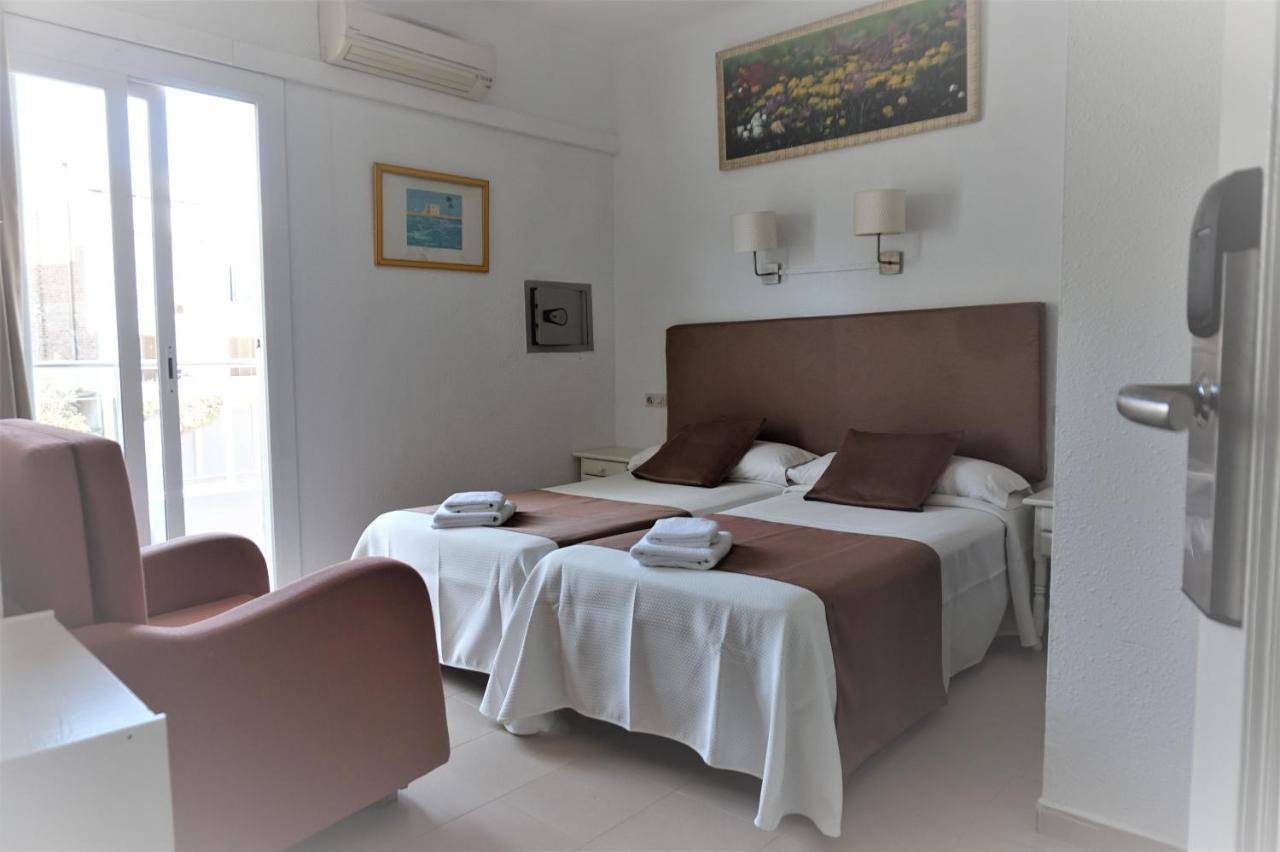Twin Room Extra Bed