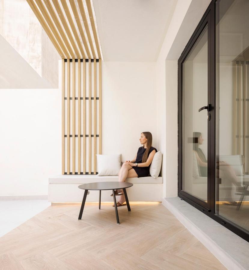 Deluxe Double Room with Terrace,1407514178:JPEG