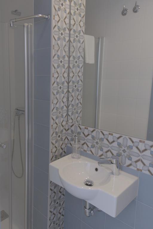 Basic Triple Room