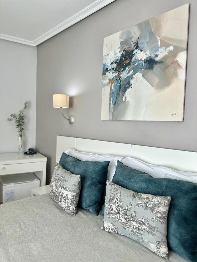 Habitación Doble pequeña con vistas al mar