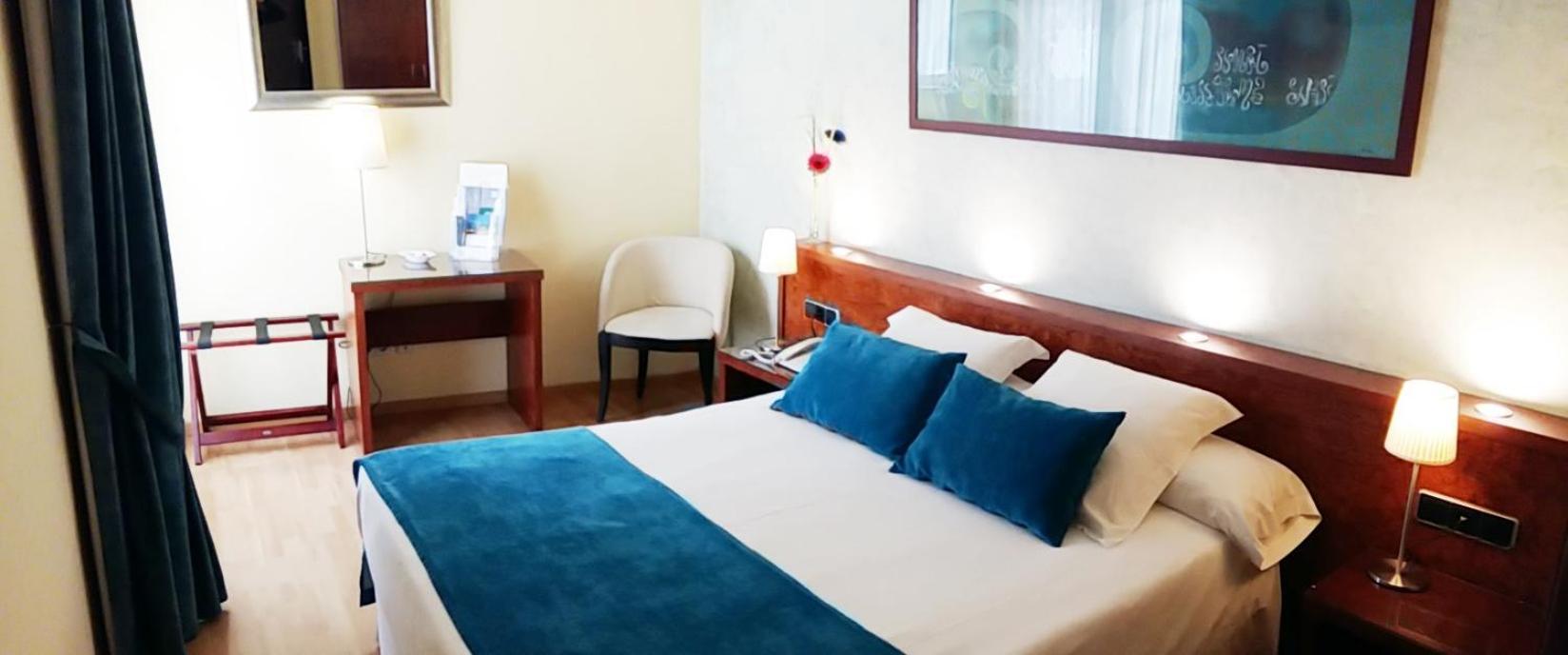 Double or Twin Room,1431980422:JPEG