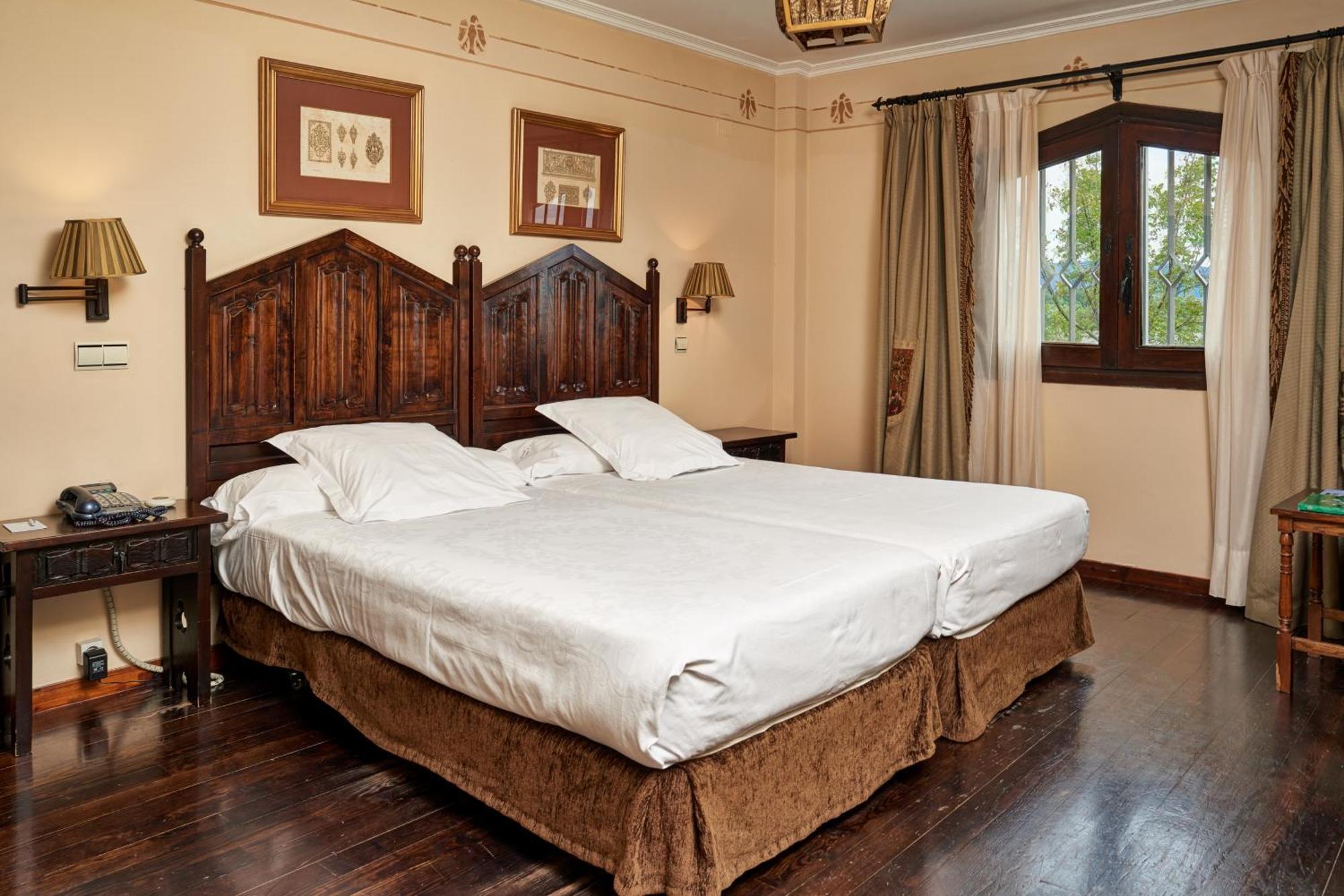 Standard Double Room,1156344729:JPEG