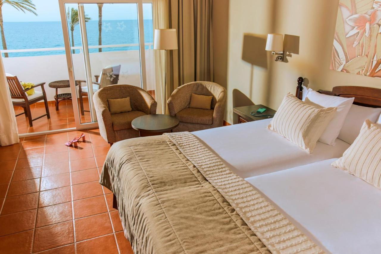 Private Lodge mit Doppelbett (1 Erwachsener über 16 Jahre)