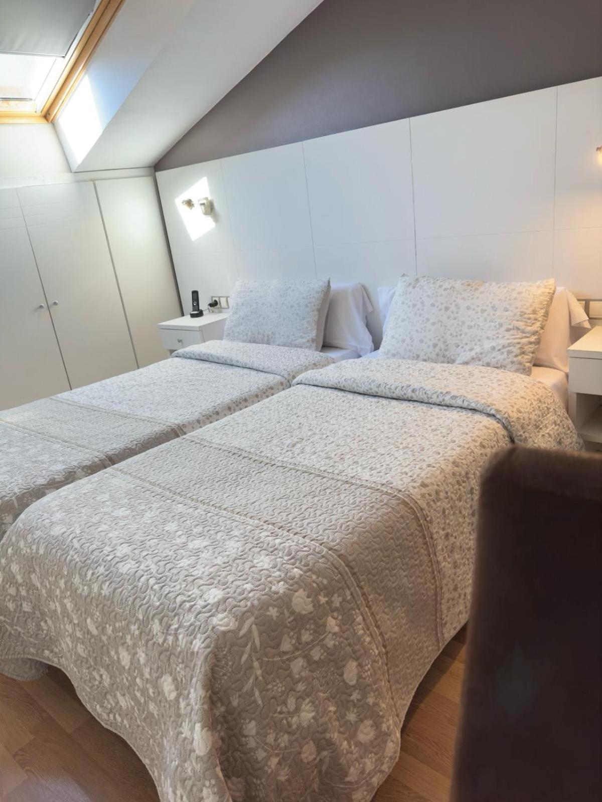 Single Room,643555548:JPEG