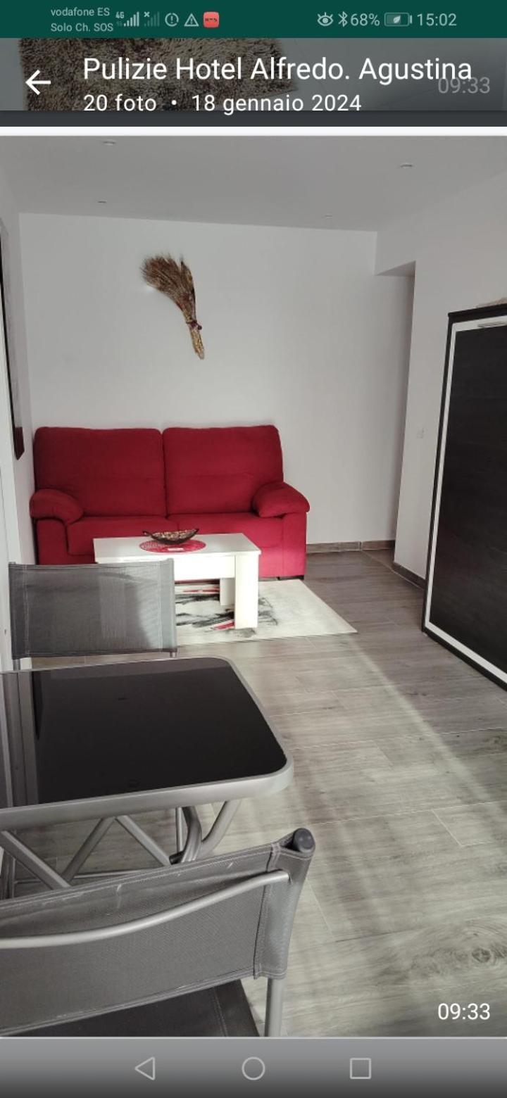 Apartamento con vistas a la piscina