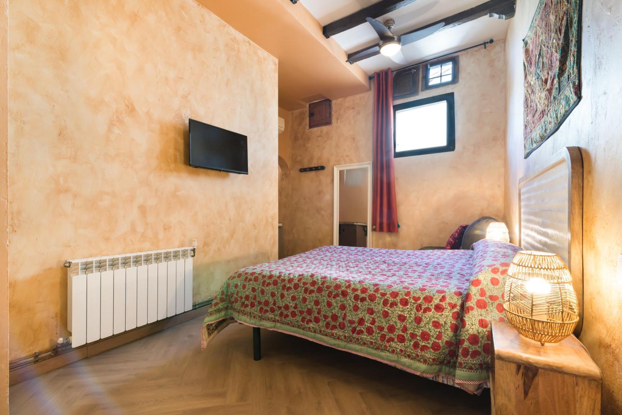 Large Double Room