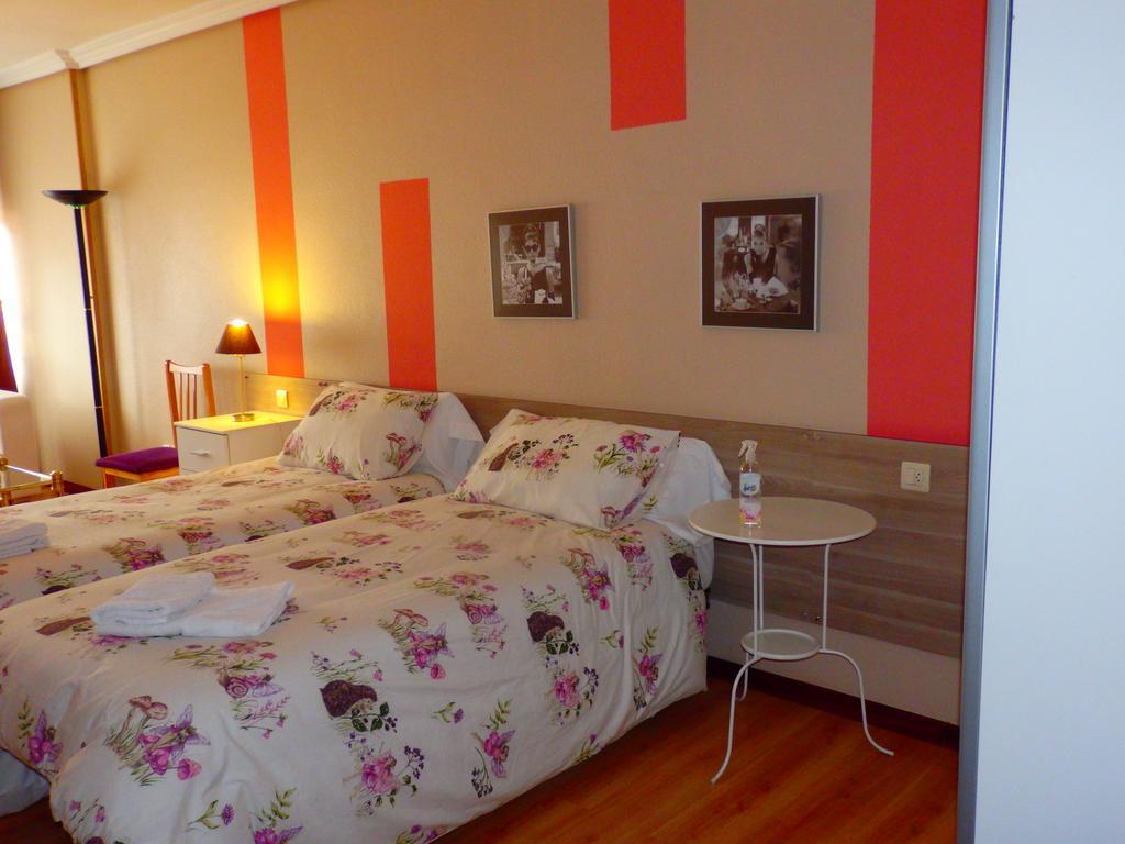 Twin Room with Shared Bathroom