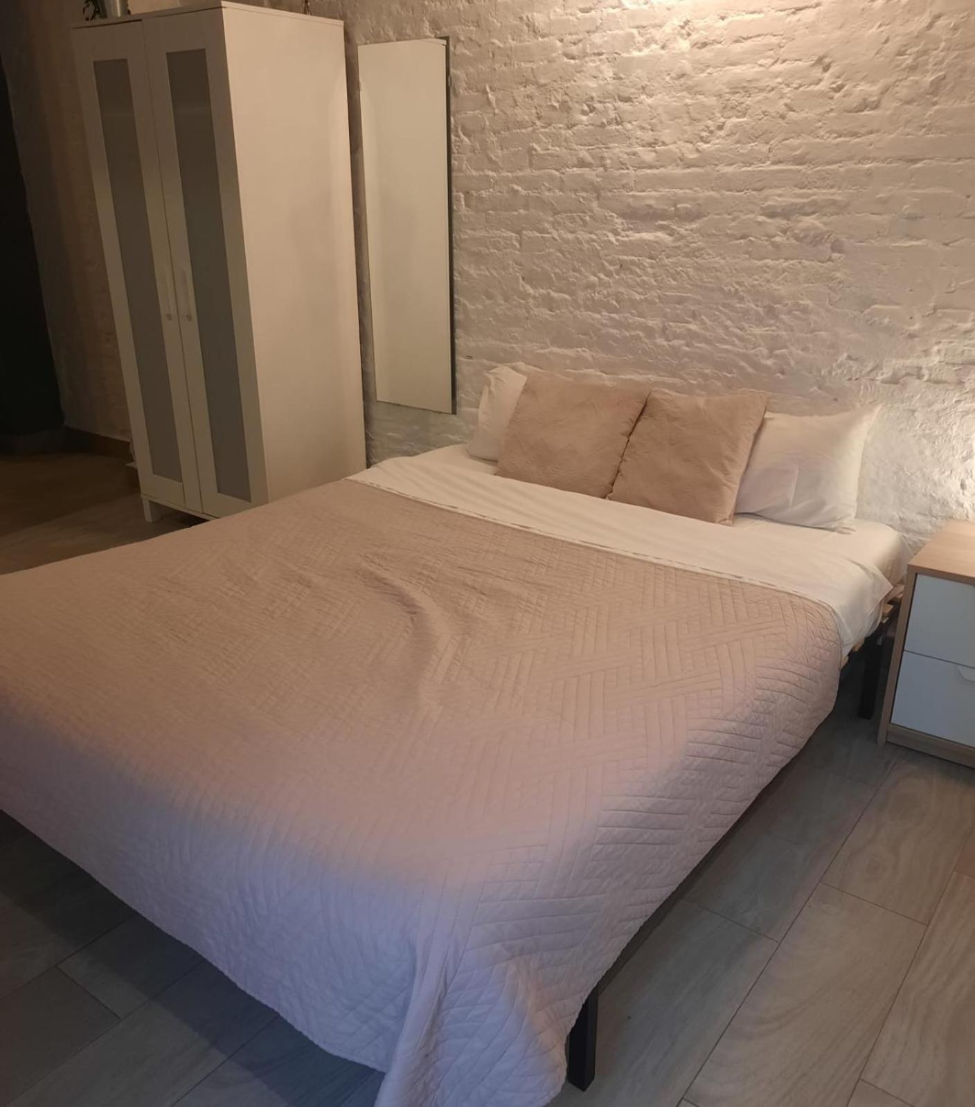 Lejlighed med 1 soveværelse